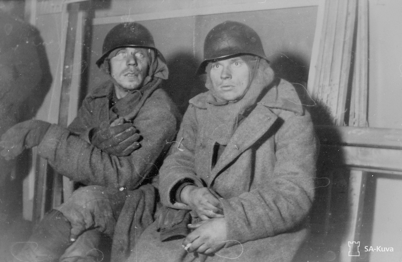 Пленные бойцы Красной Армии.Зимняя война,1939 год.